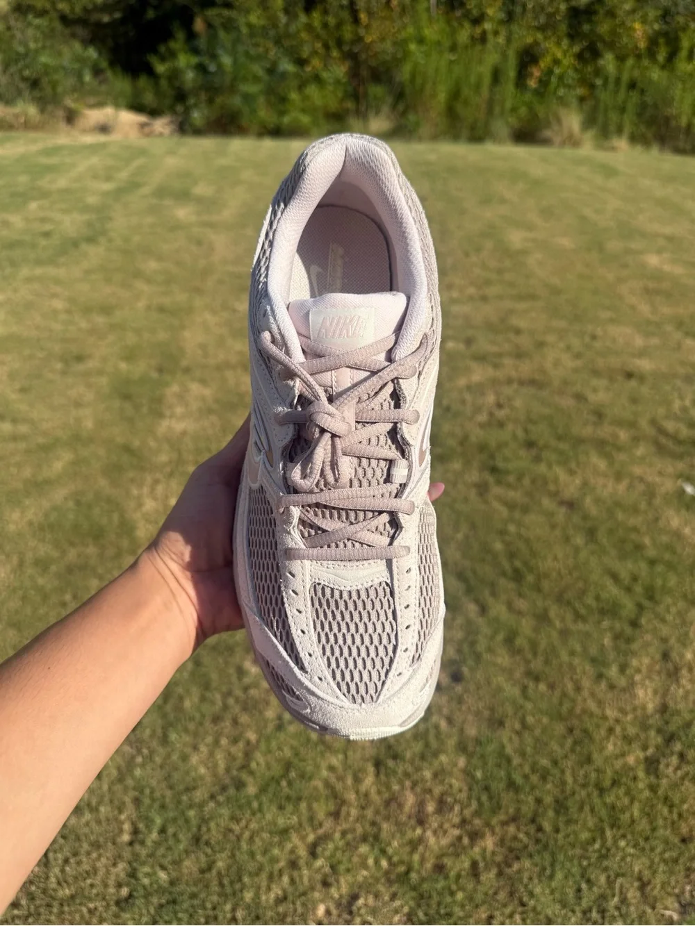 Nike Women's Athletic Shoe - Pale Pink